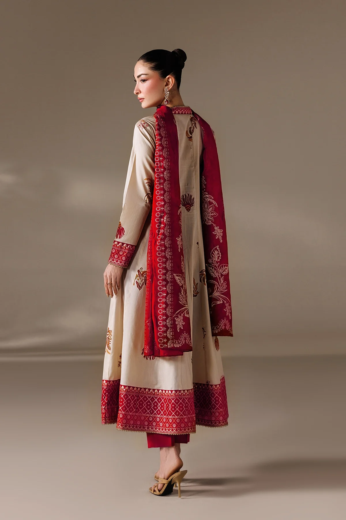 Amaranth - Image 5