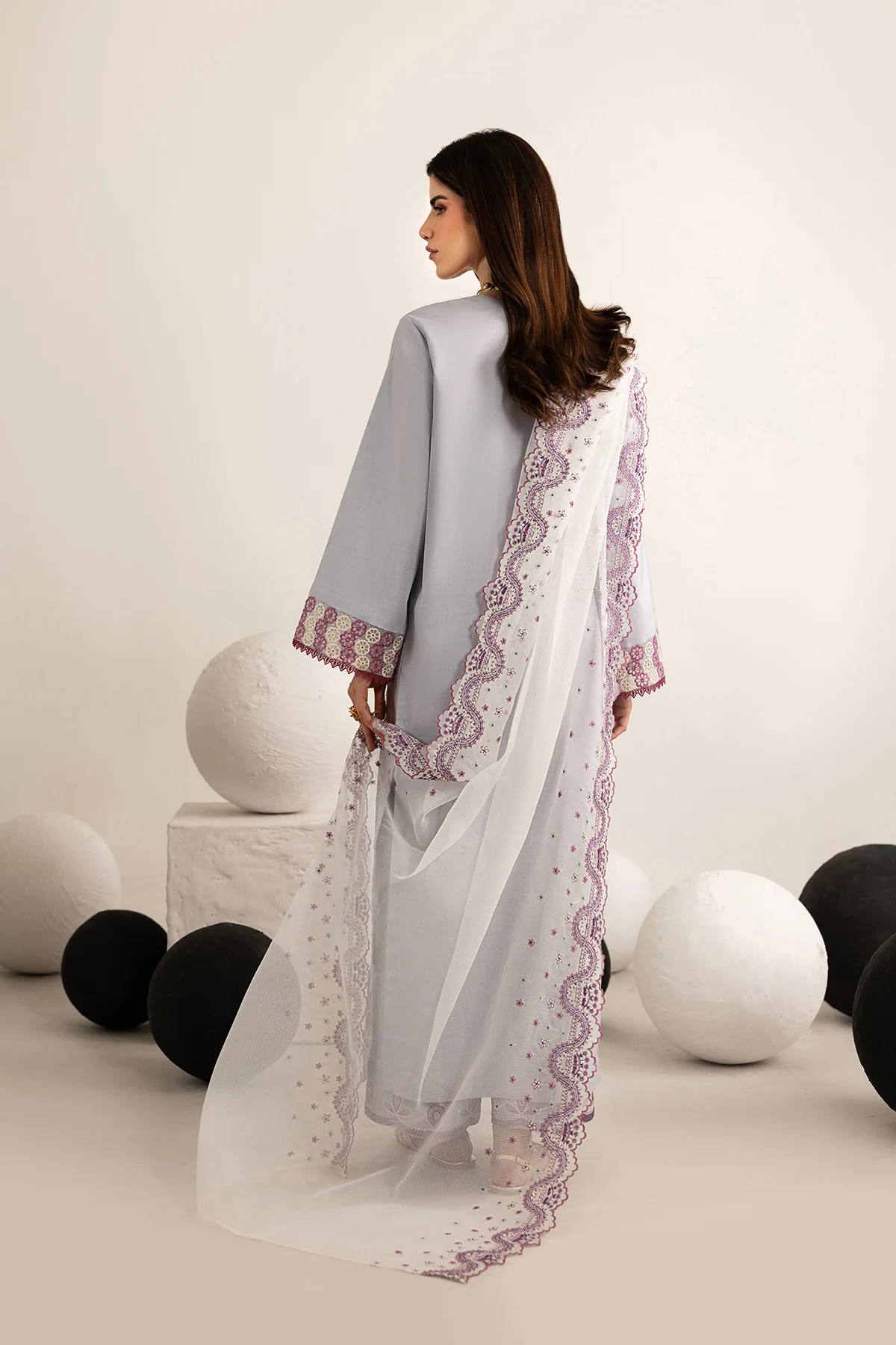 Gothic - Image 5