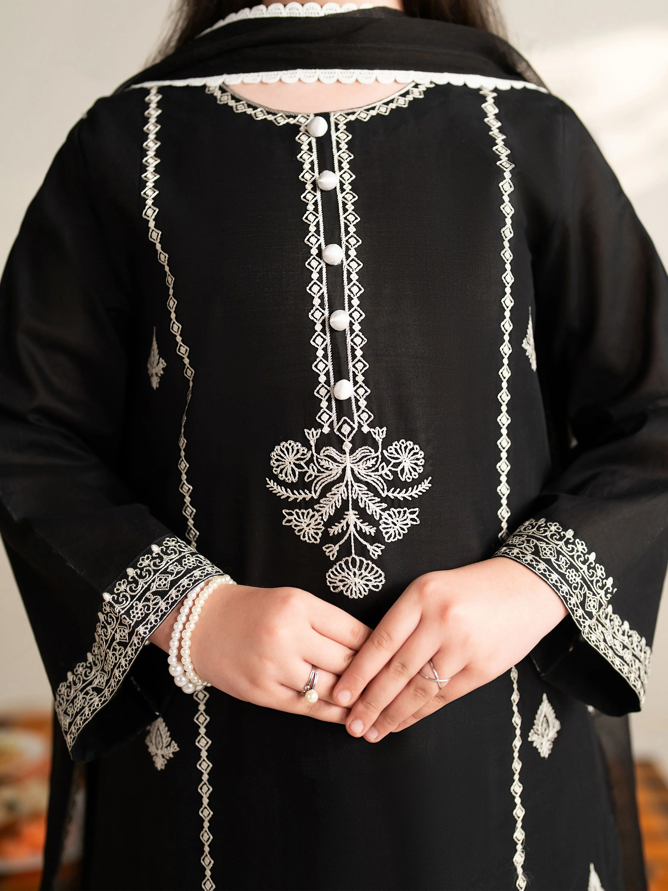 Keshmile - Image 3
