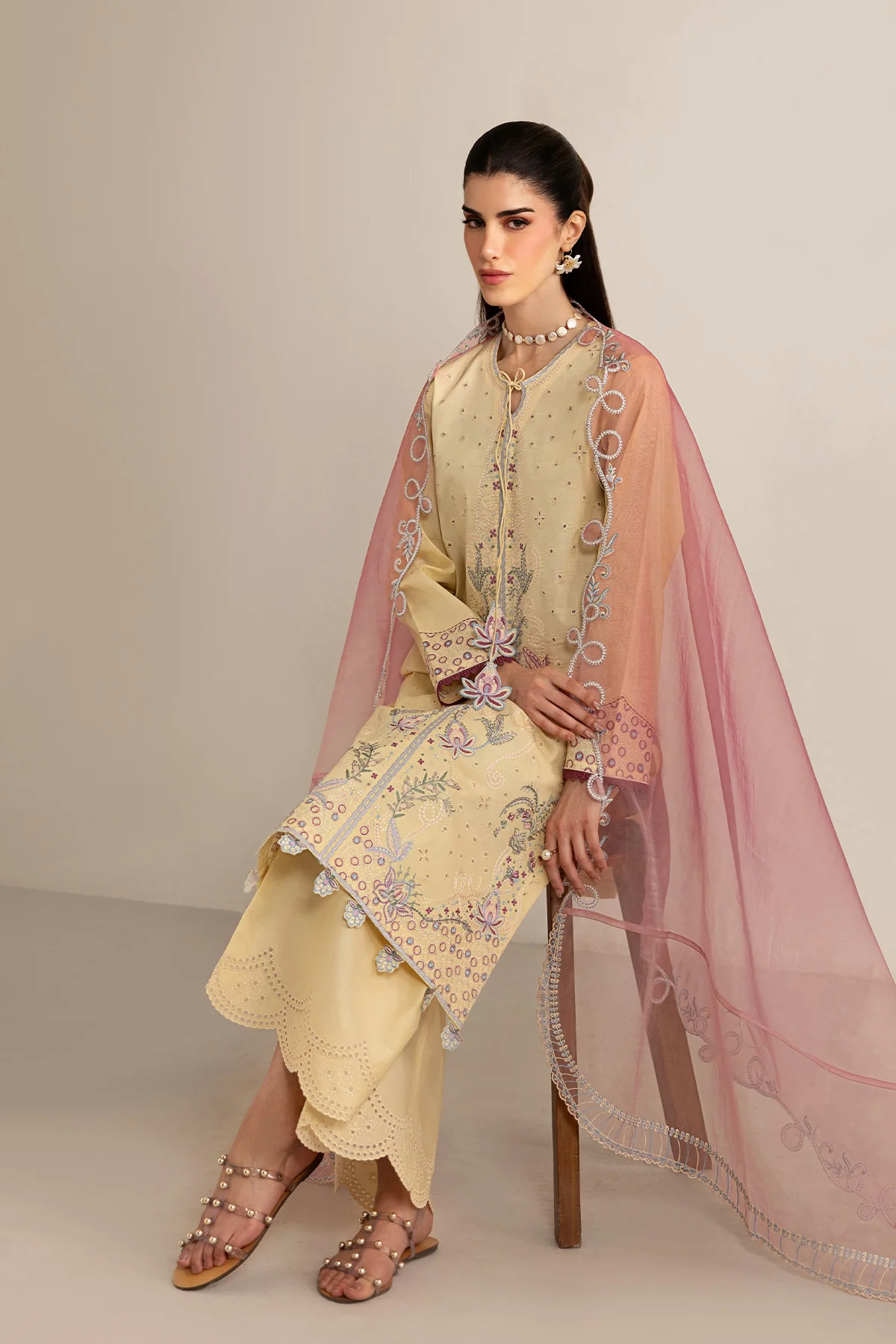 Marigold Majesty - Image 11