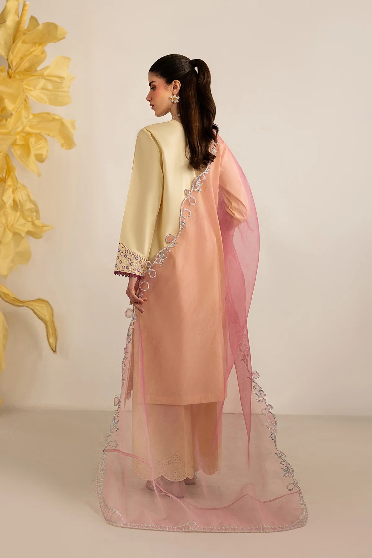 Marigold Majesty - Image 8