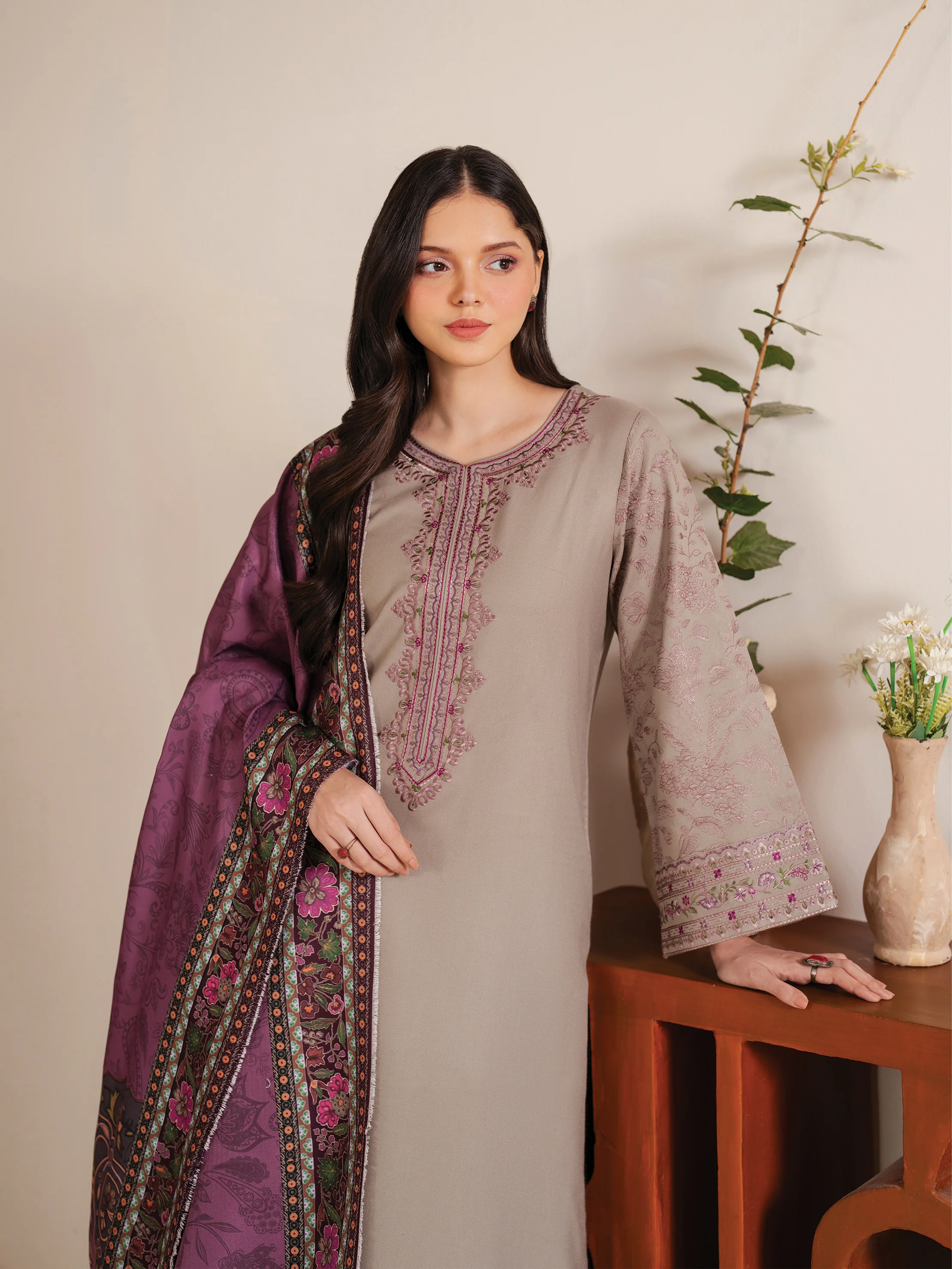 Shahmina - Image 6