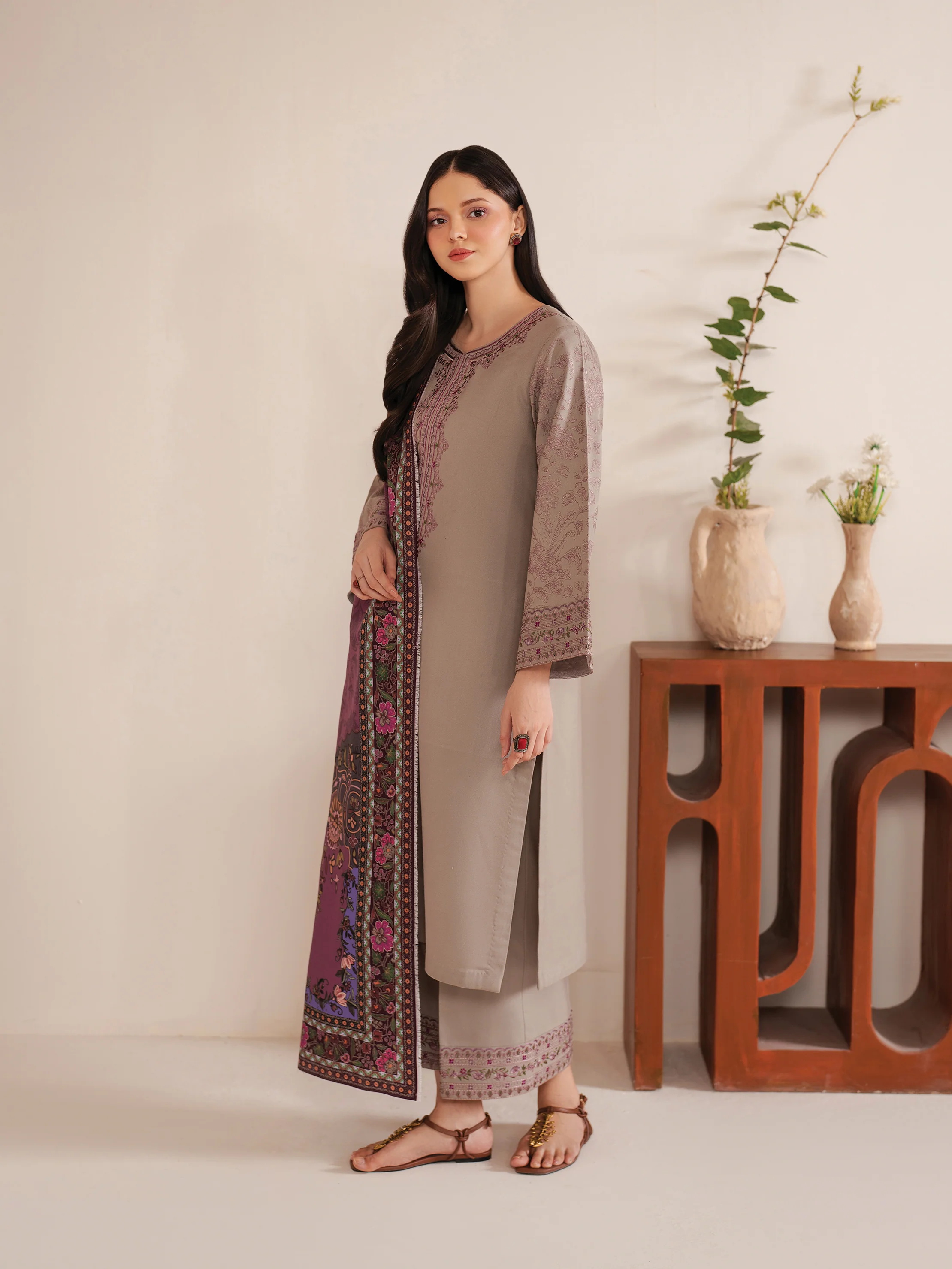 Shahmina - Image 7