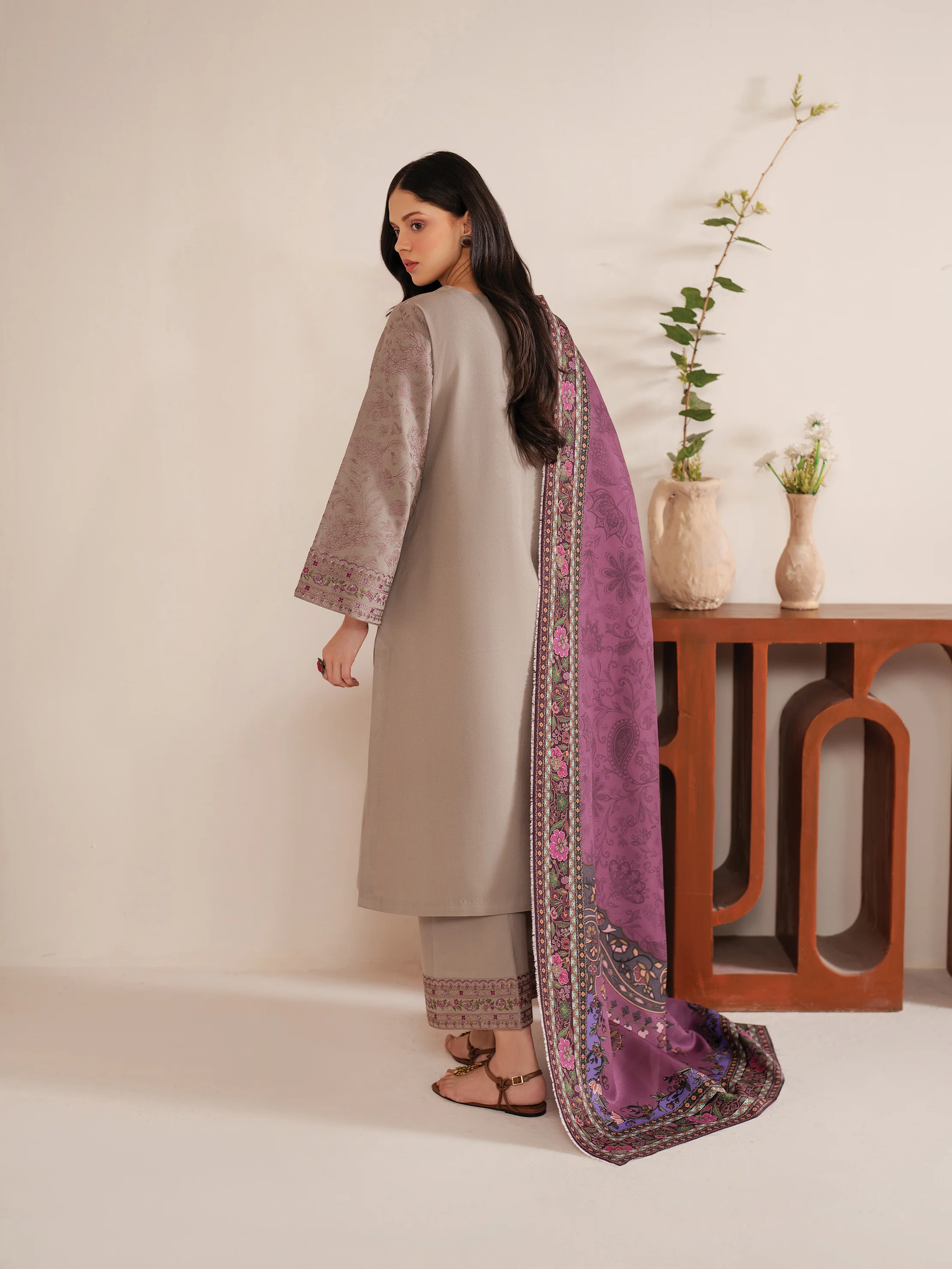 Shahmina - Image 9